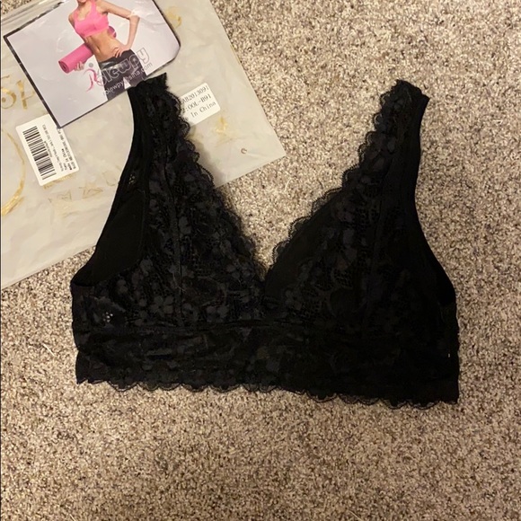 Bralette - Picture 2 of 3